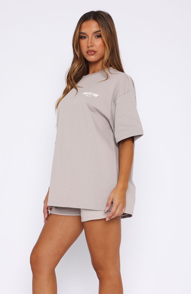 Offstage Back Graphic Oversized Tee Moon - Image 3