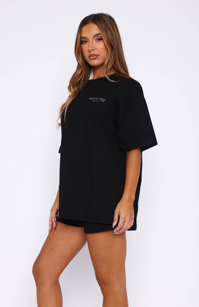 Offstage Back Graphic Oversized Tee Onyx - Image 3