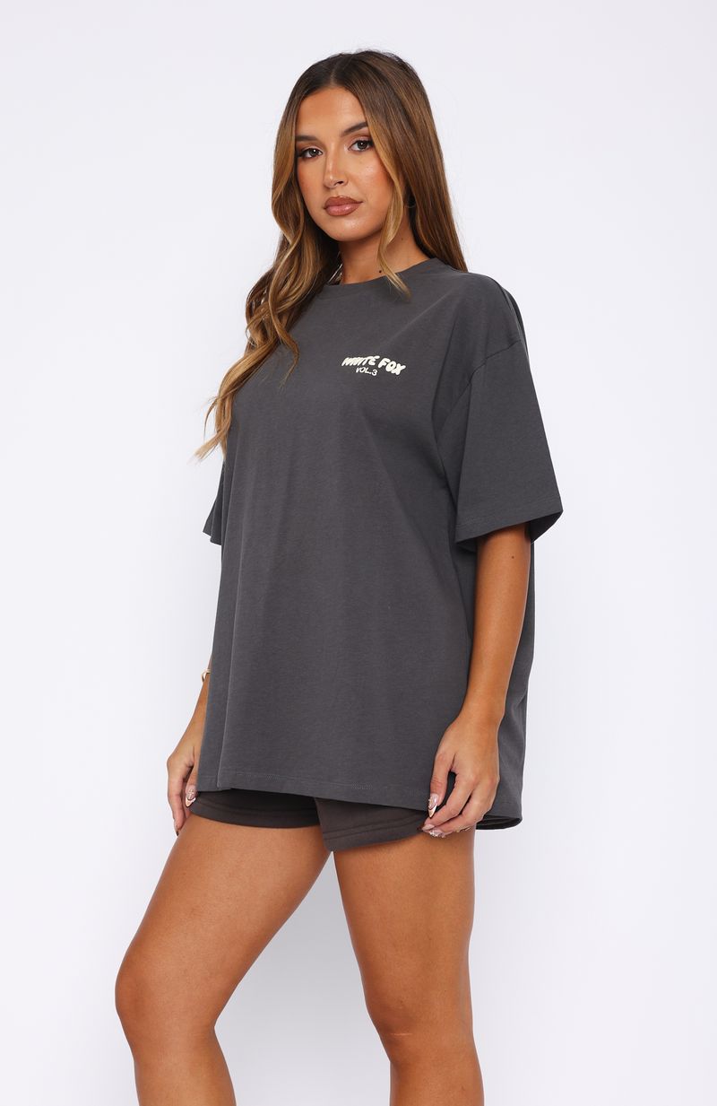 Offstage Back Graphic Oversized Tee Shadow - Image 3