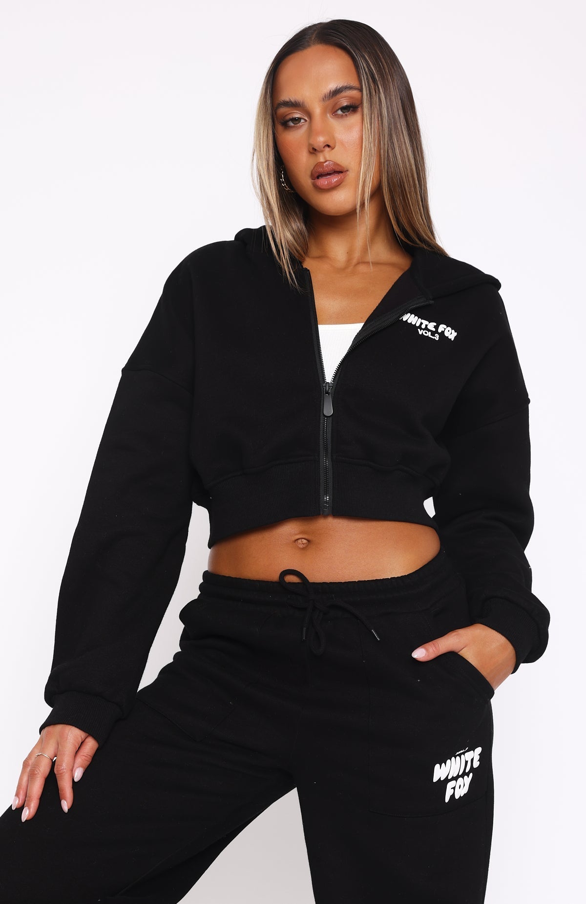 Offstage Cropped Zip Hoodie Monochrome - Image 2