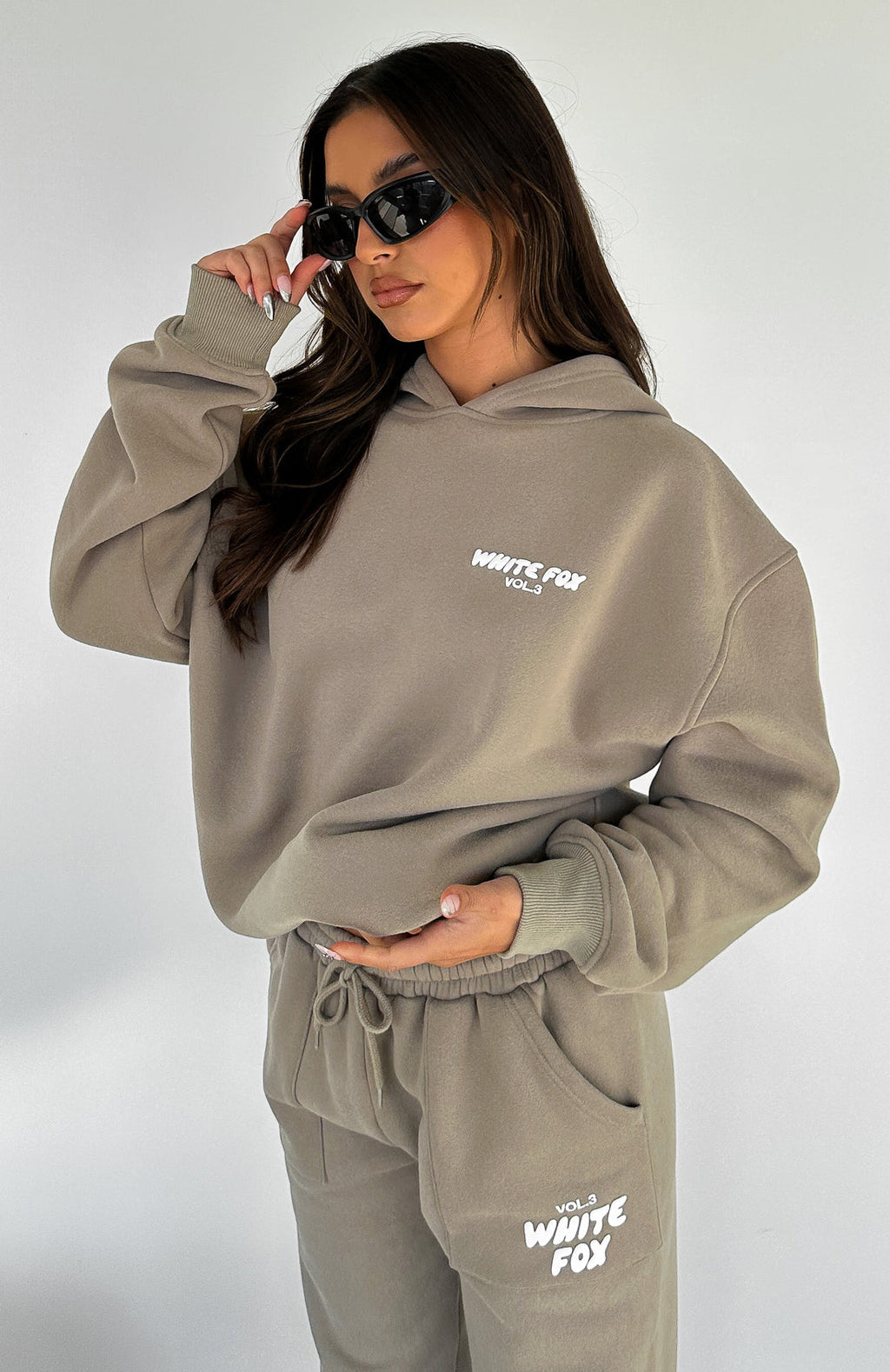 Offstage Hoodie Fawn - Image 6