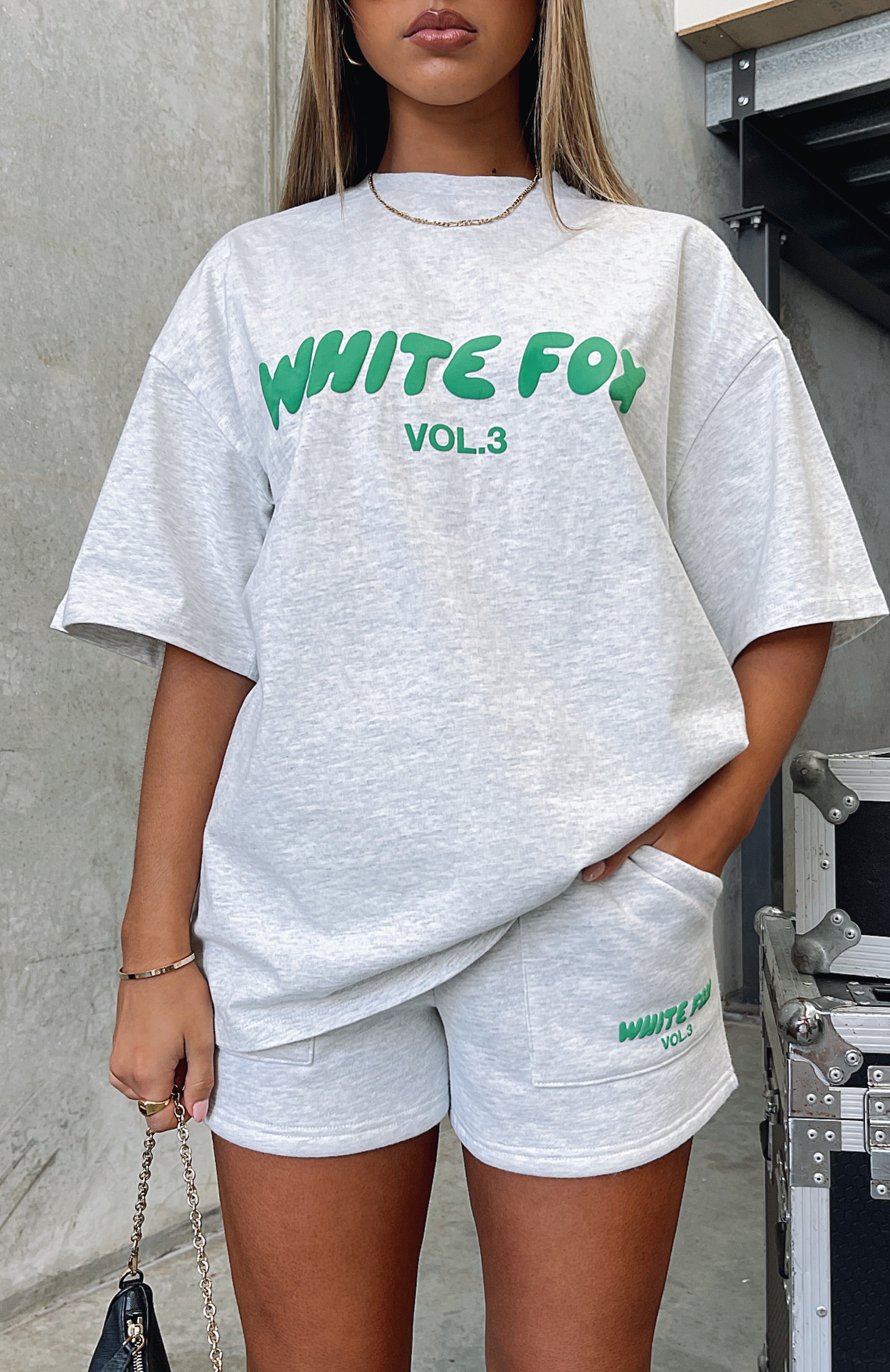 Offstage Oversized Tee Glacier Grey - Image 5