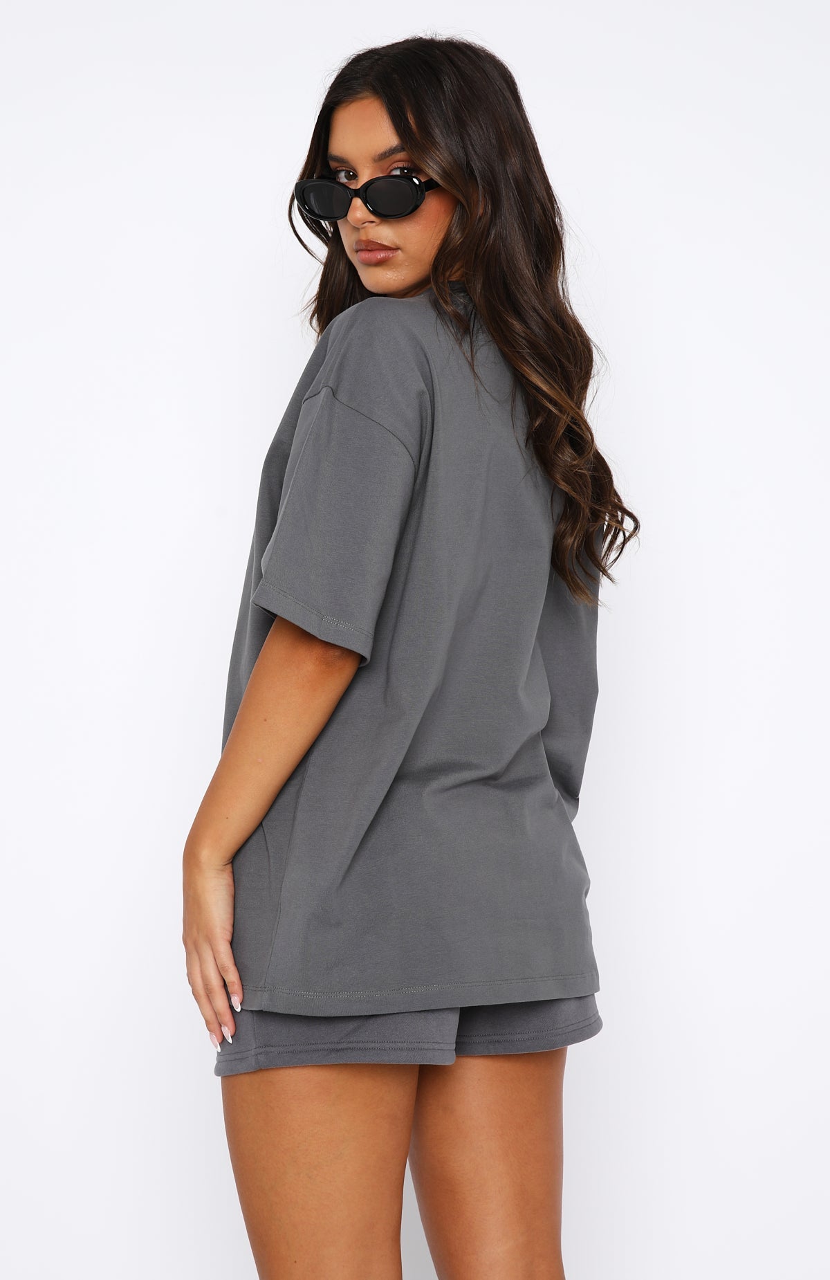 Offstage Oversized Tee Volcanic - Image 4